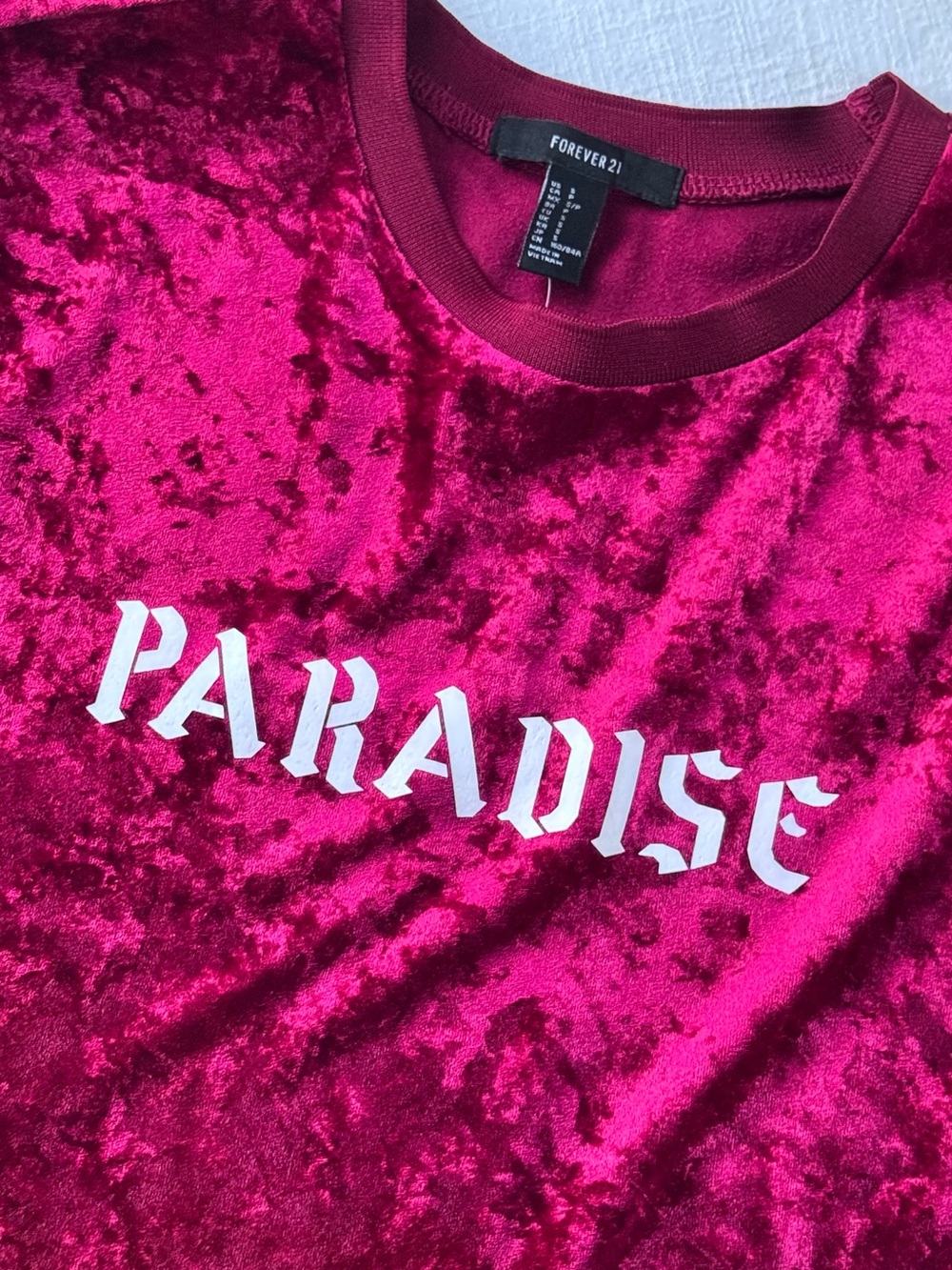 Forever 21 Crushed Velvet ‘Paradise’ Logo Tee - Picture 2 of 5